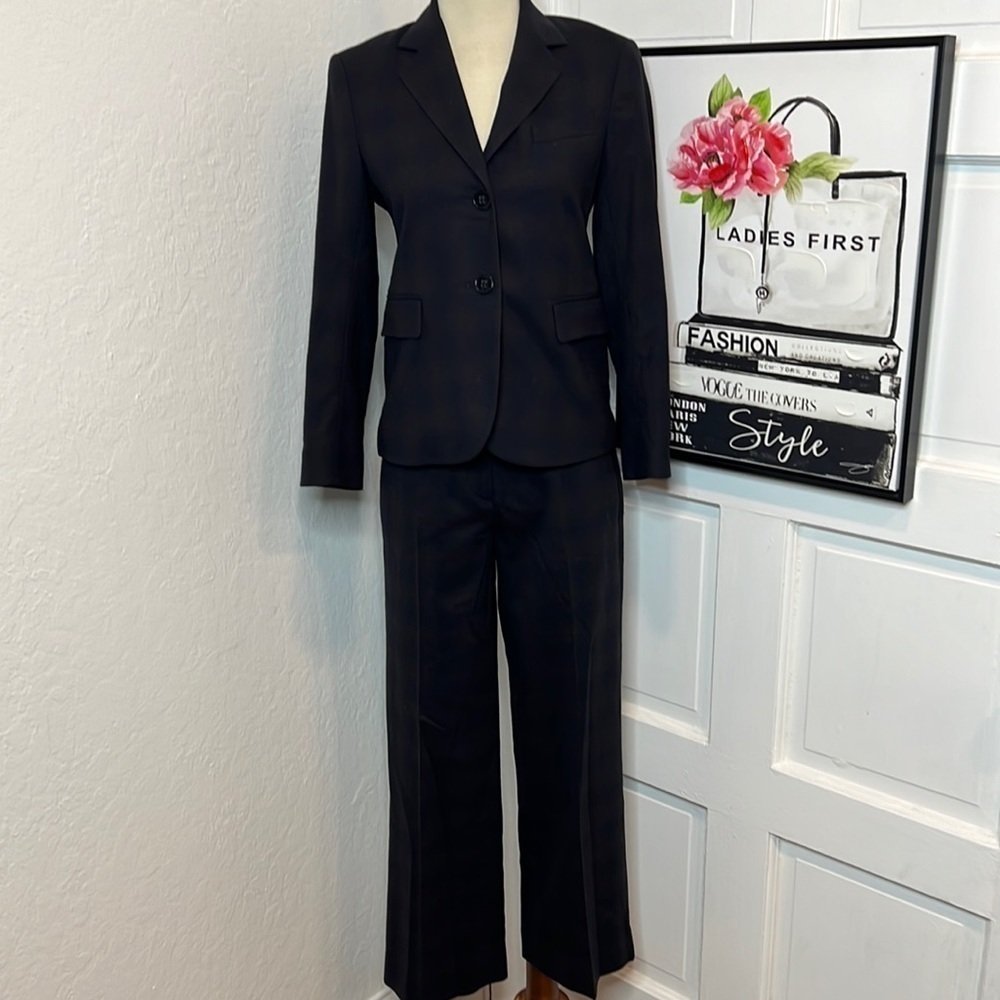Theory Wool Blend Blazer Size 4 & 2